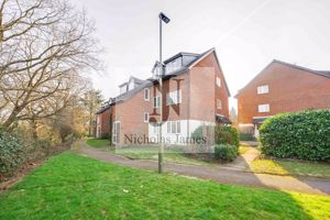 Photo 27- click for photo gallery